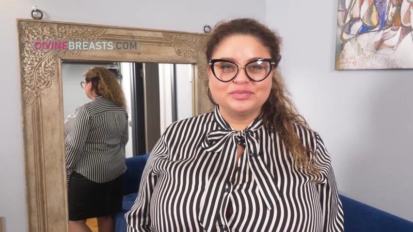 Linsey Tons of Tits Bouncing