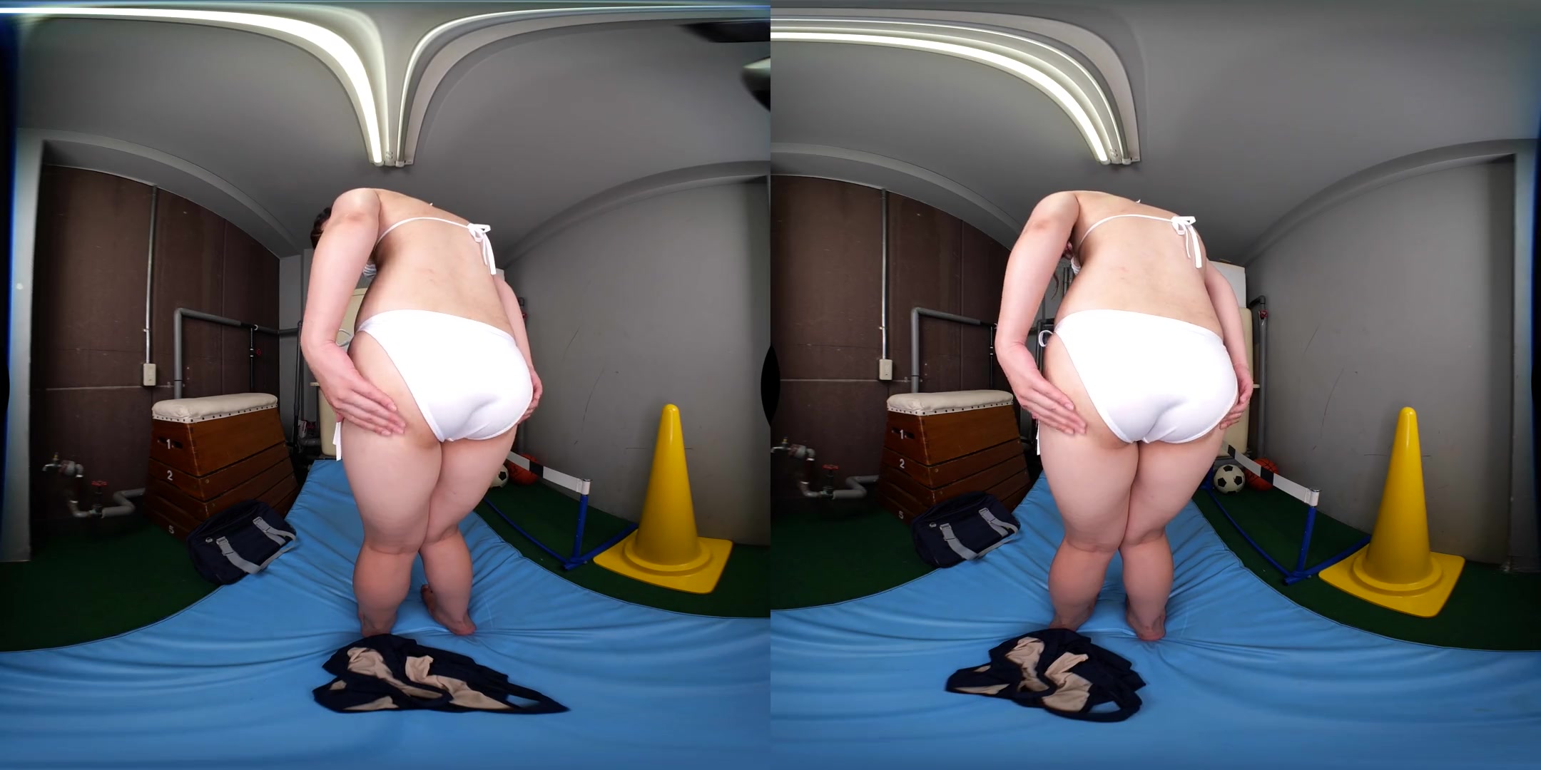 Stop! Look! Listen!; Big Tits Japanese Softcore Non-Nude VGE