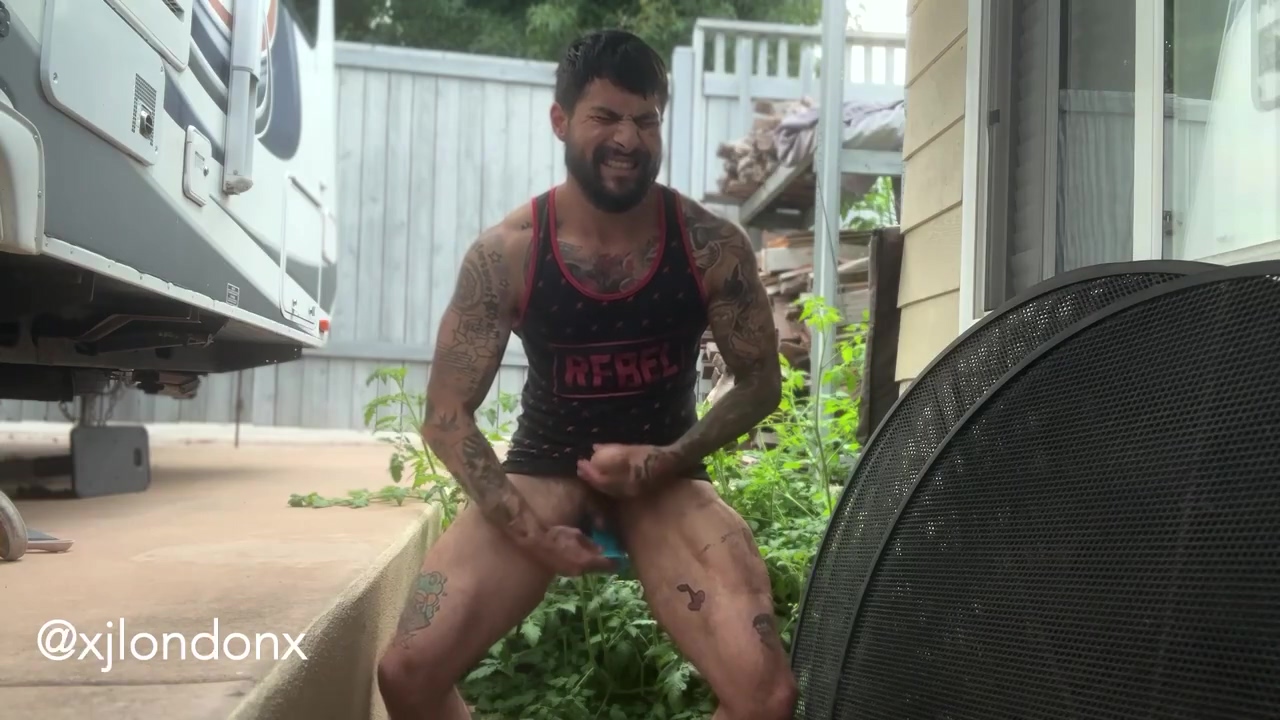 Ftm Public Risky Solo Jack Off
