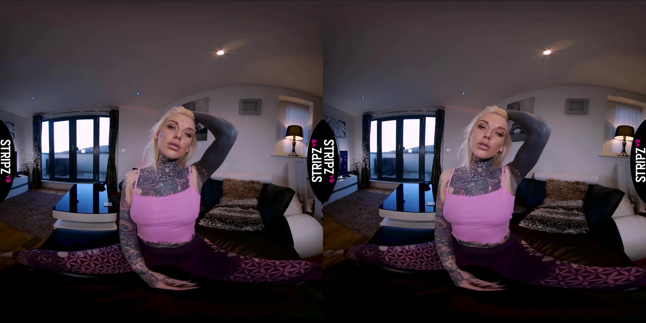 Lauren Brock in Eat Me - StripzVR