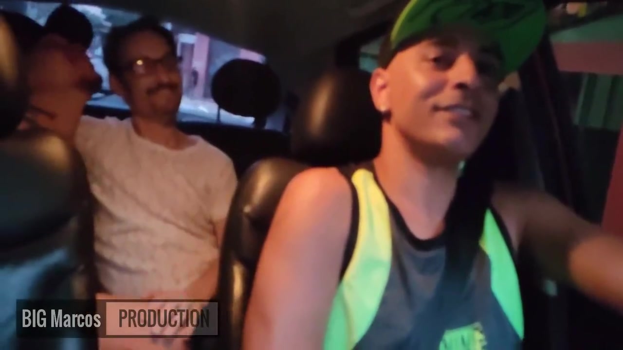 O Motorista De Aplicativo Ficou Com Tesao Nos Dois E Desceu Pra Meter Com Eles 10 Min - Gay Porn