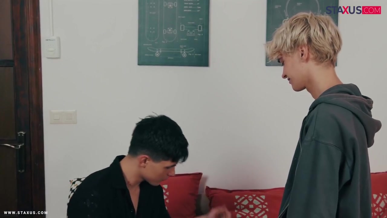 Uncut Cocks In Tight Twinks: A Fantasy Fulfilled