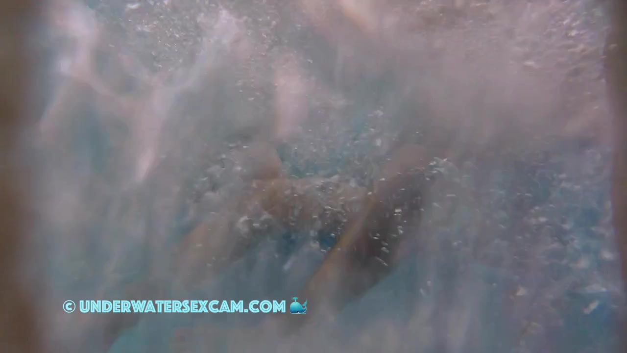 They Fuck During The Bubbles After That He Must Wait