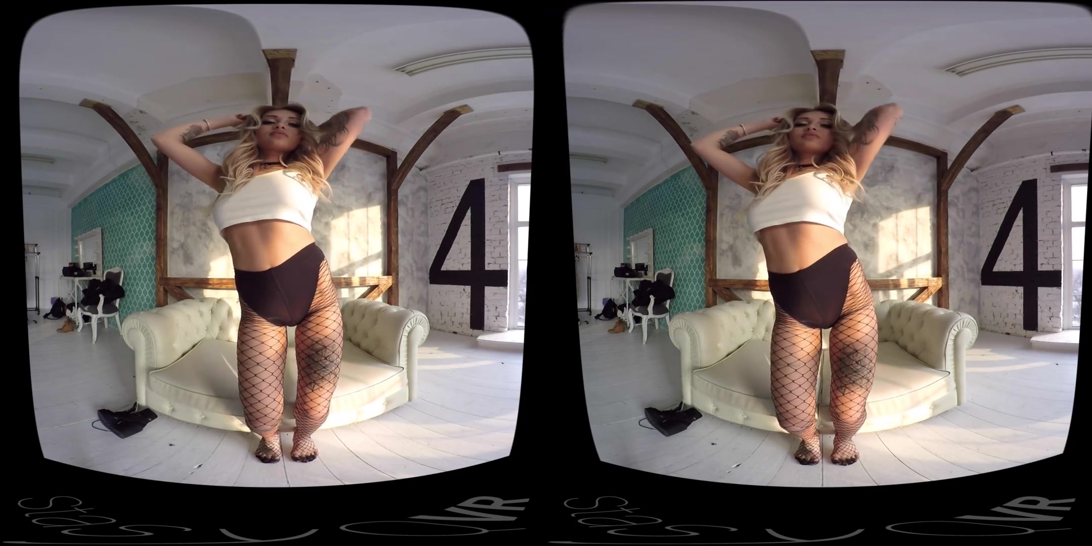 MiamiQ in Stasy In Fishnets - StasyQVR