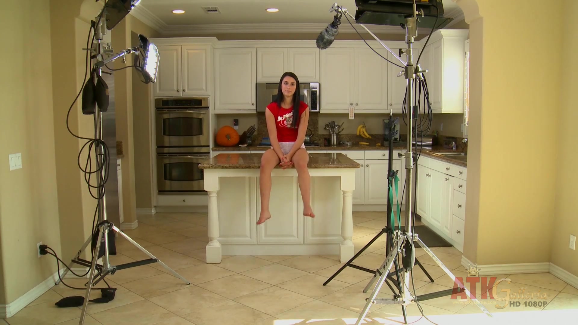 Adorable brunette strips off and poses at casting