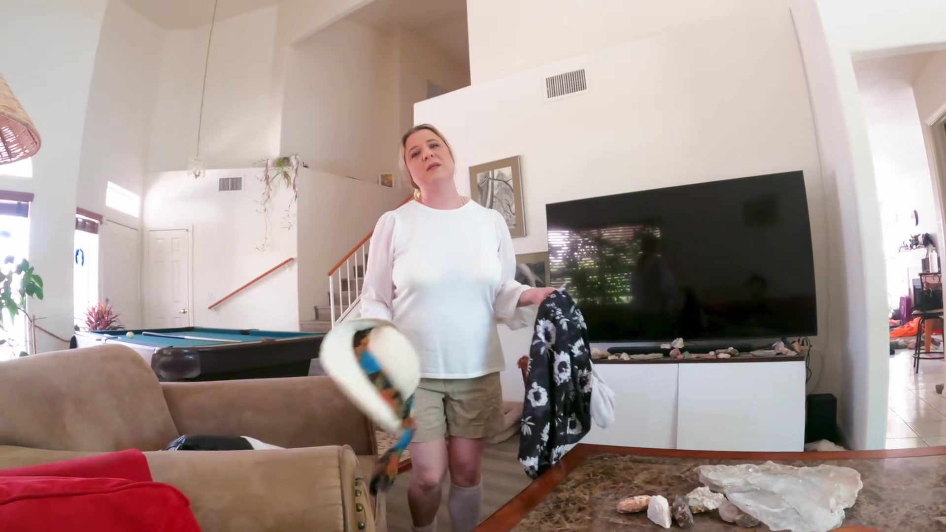 Stepmom Wants To Go Swimming But Has Sex With Her Stepson Instead