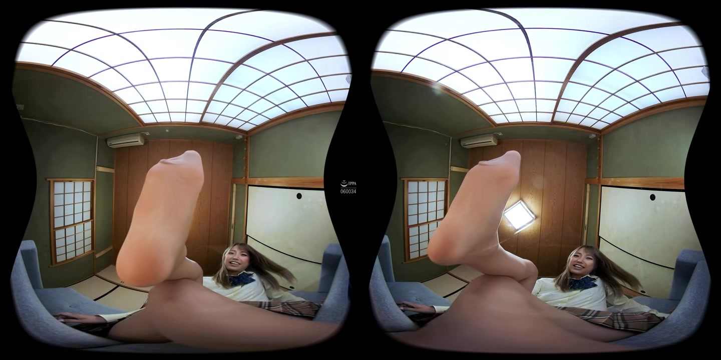 Yui Natsuhara in Schoolgirl Fetish Picture Book VR - VRlab9division