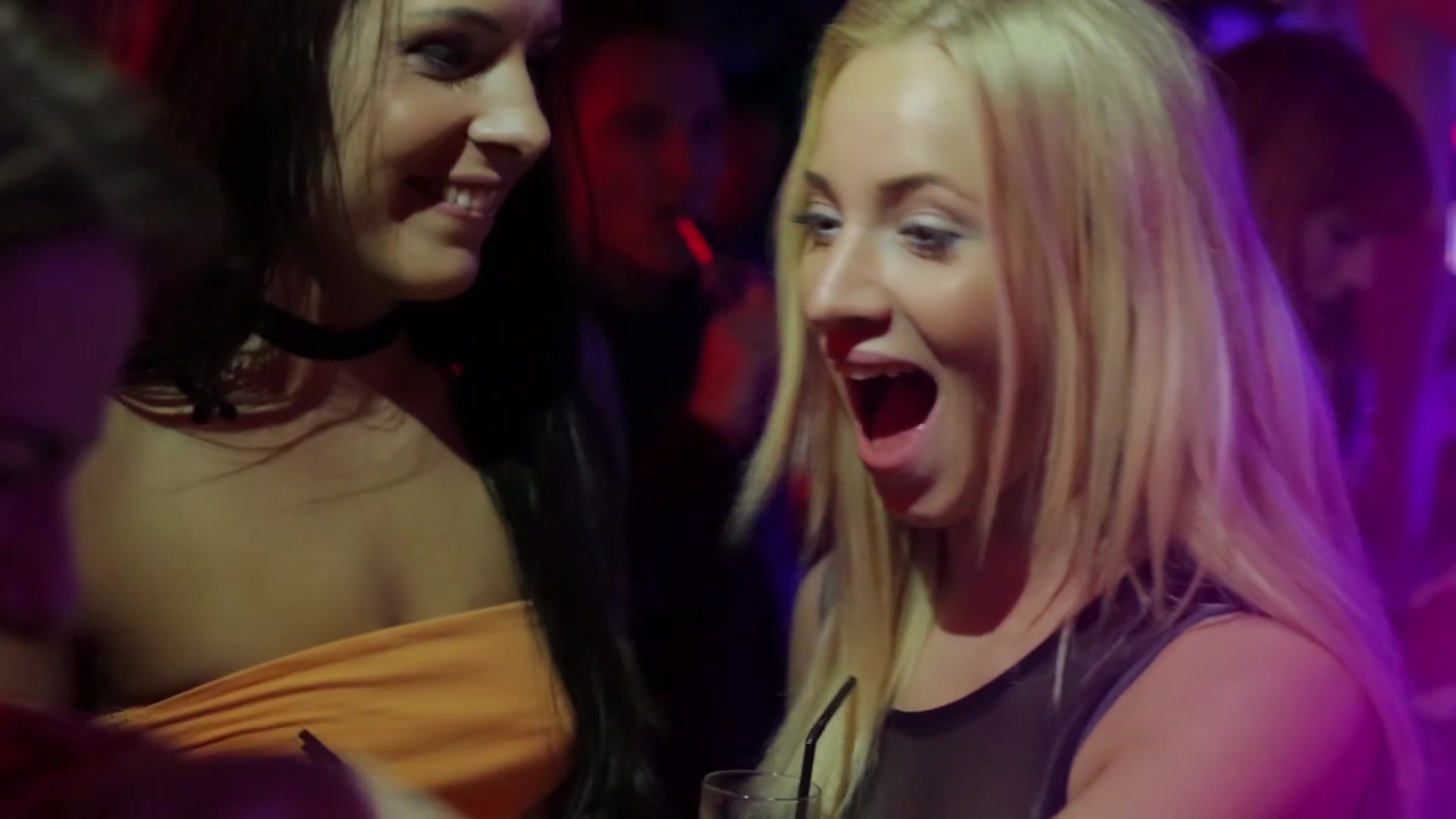 Bar Memories Scene 1 - Brandy Smile & Hanna Sweet - VivThomas