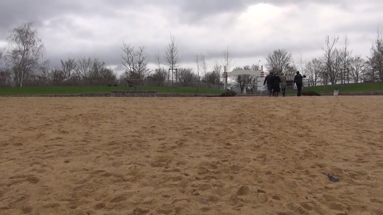 Luna Rival And Cheryl Kitten - Mussels Fishing Jtc
