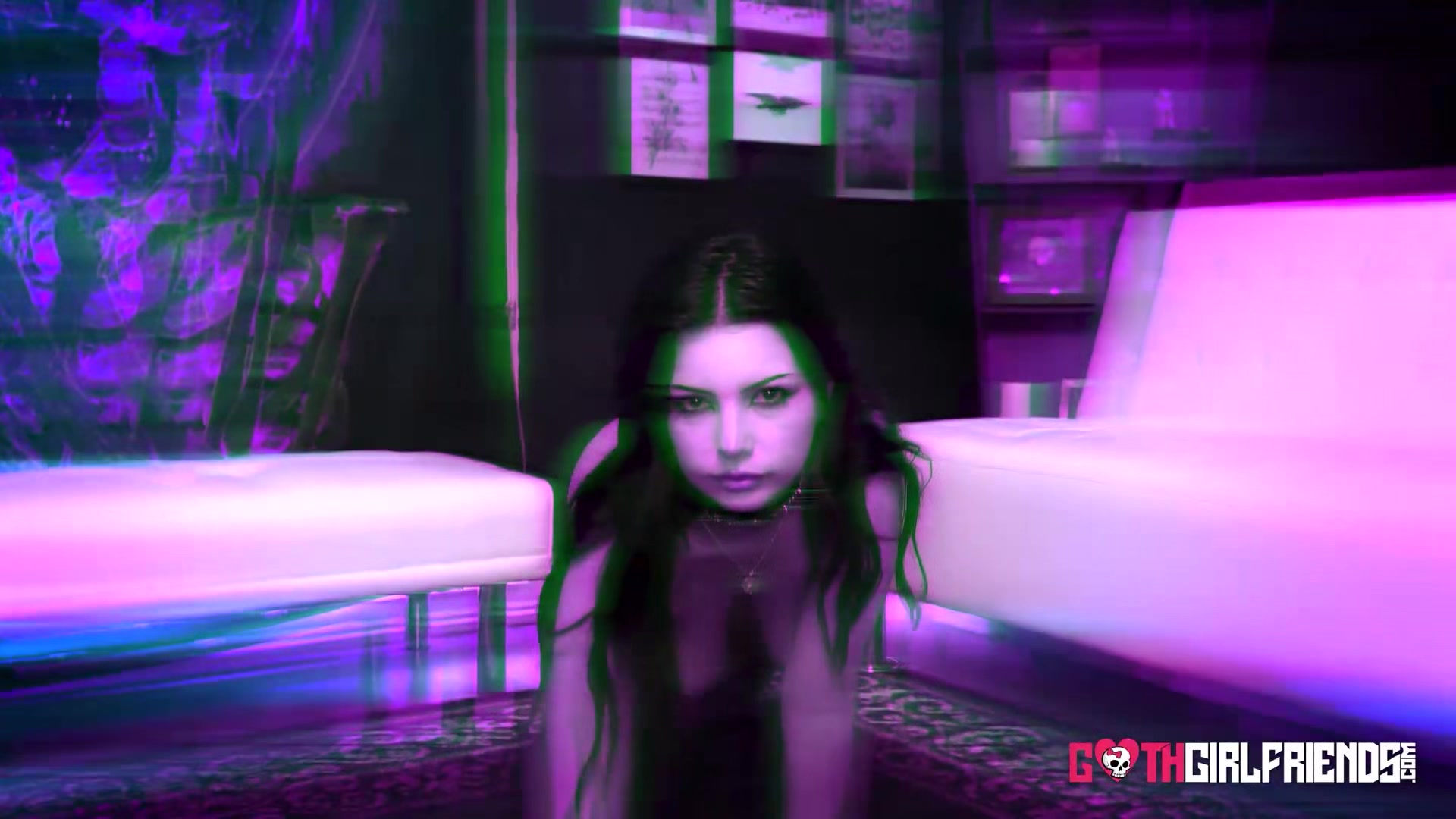 Goth Girlfriend Asteria Jade Gets Hard Pounding After Oral