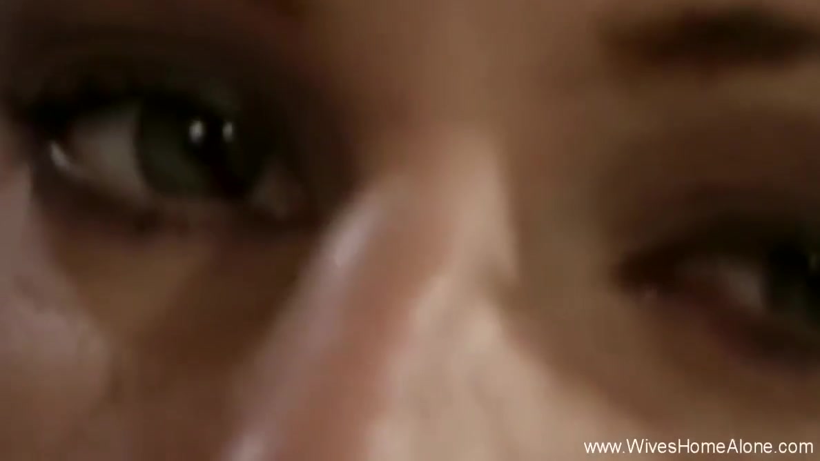 Short Haired Blonde Wifey Masturbating