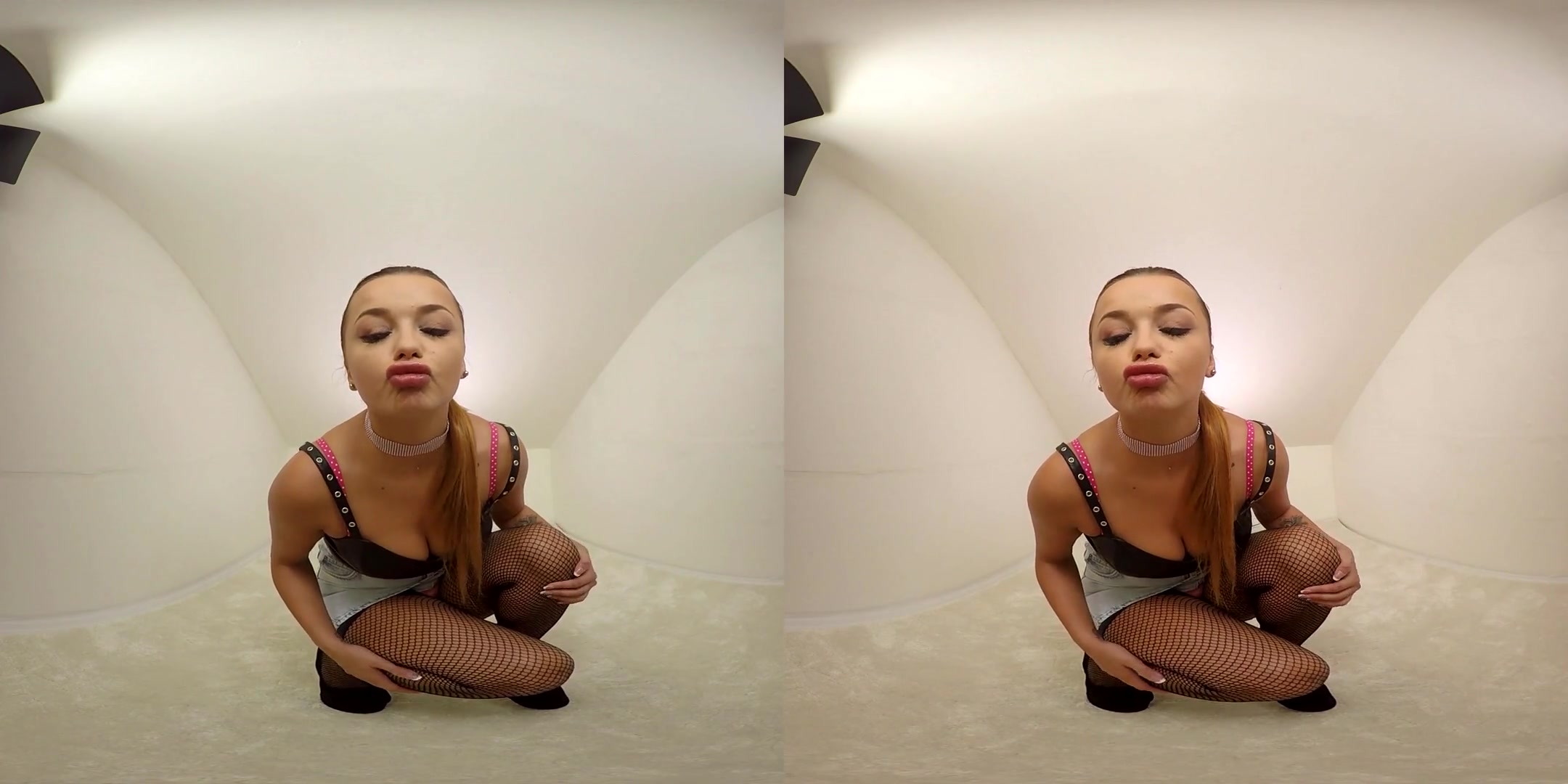 Daphne Klyde in 120 - Daphne Klyde - BravoModelsMedia