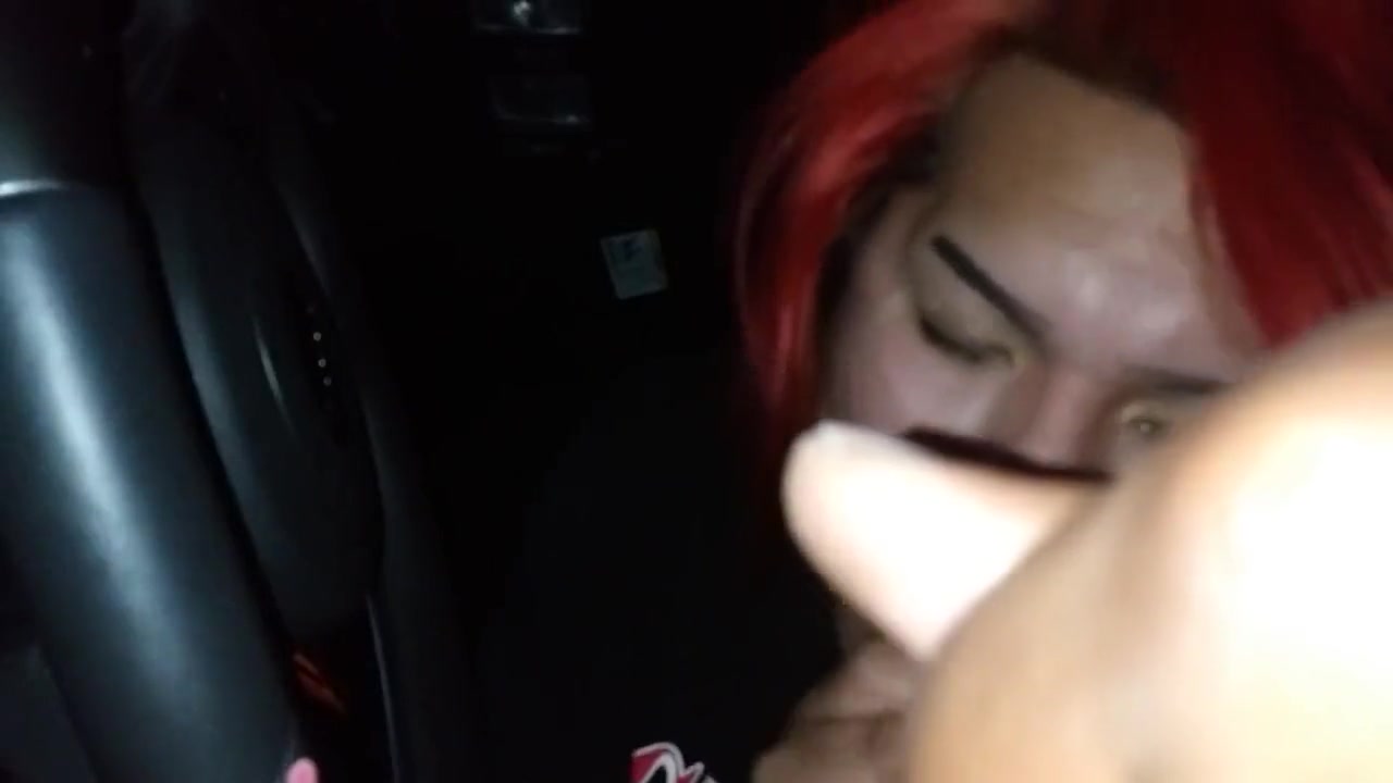 Sucking a DL BBC.