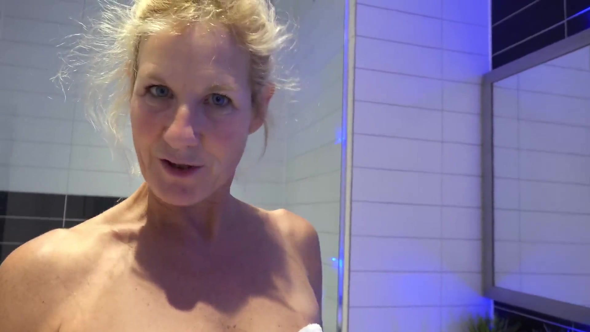Shave & Shower Pt1 - TacAmateurs