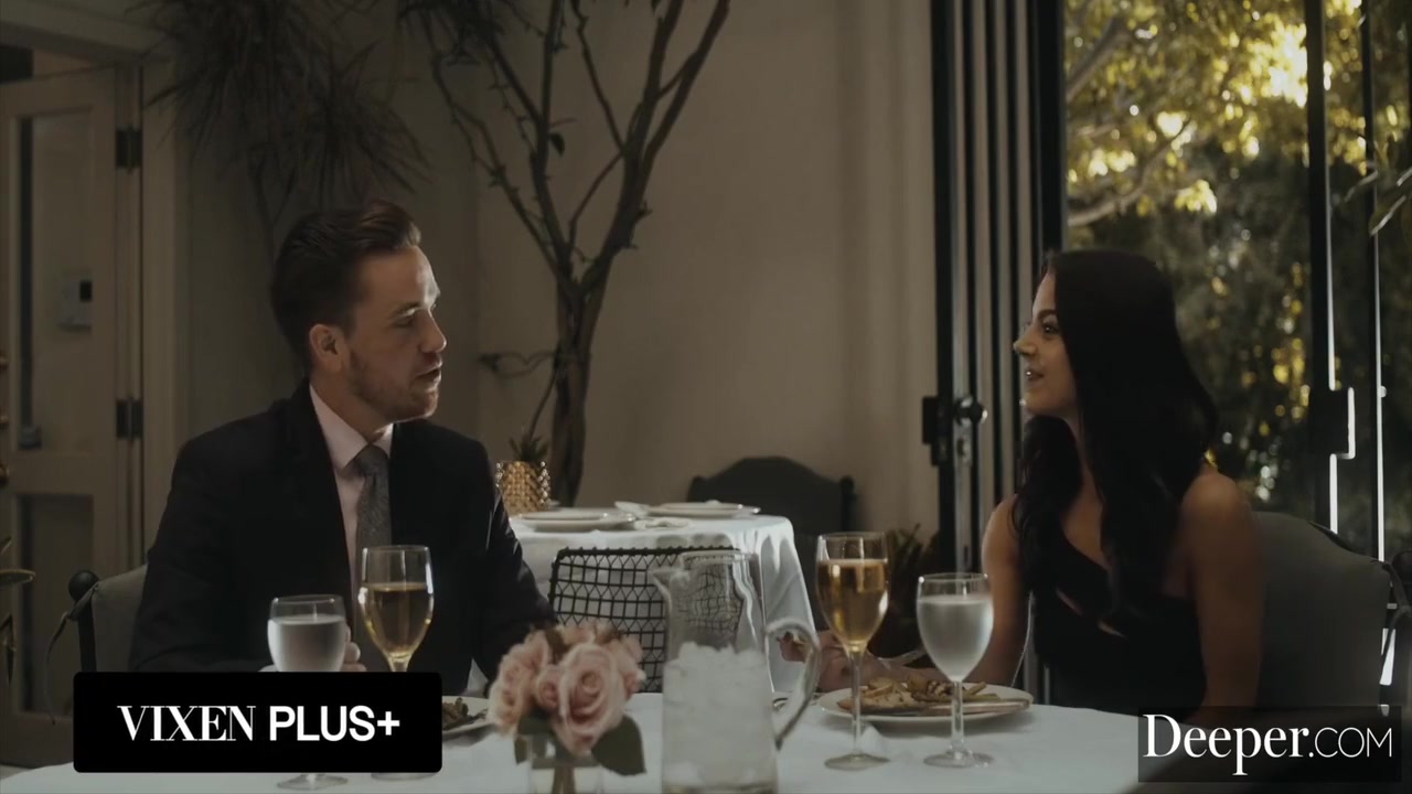 Has First Date Surprise 12 Min With Manuel Ferrara And Evelin Stone