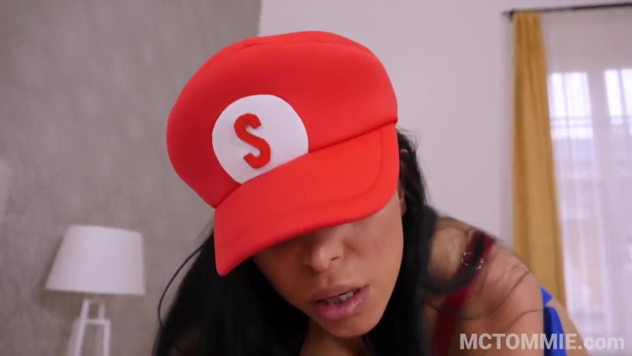 Kira Queen And Huge Boobs - Exotic Pornstar With And Ass Gets A Creampie In This Super Mario Cosplay Porn Video