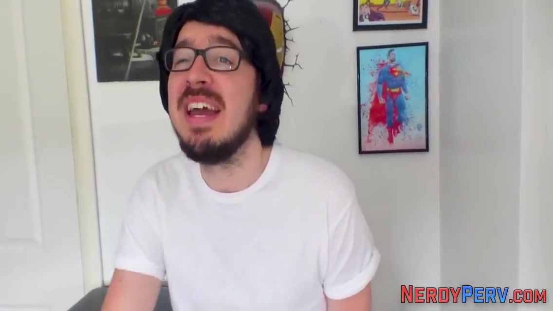 Busty Newbie Sucking Nerds Dick 7 Min