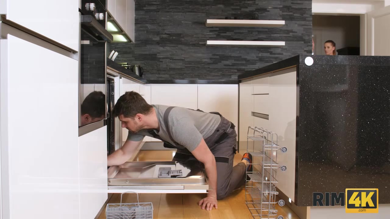 RIM4K. Surprised repairman receives amazing rimjob from hot client