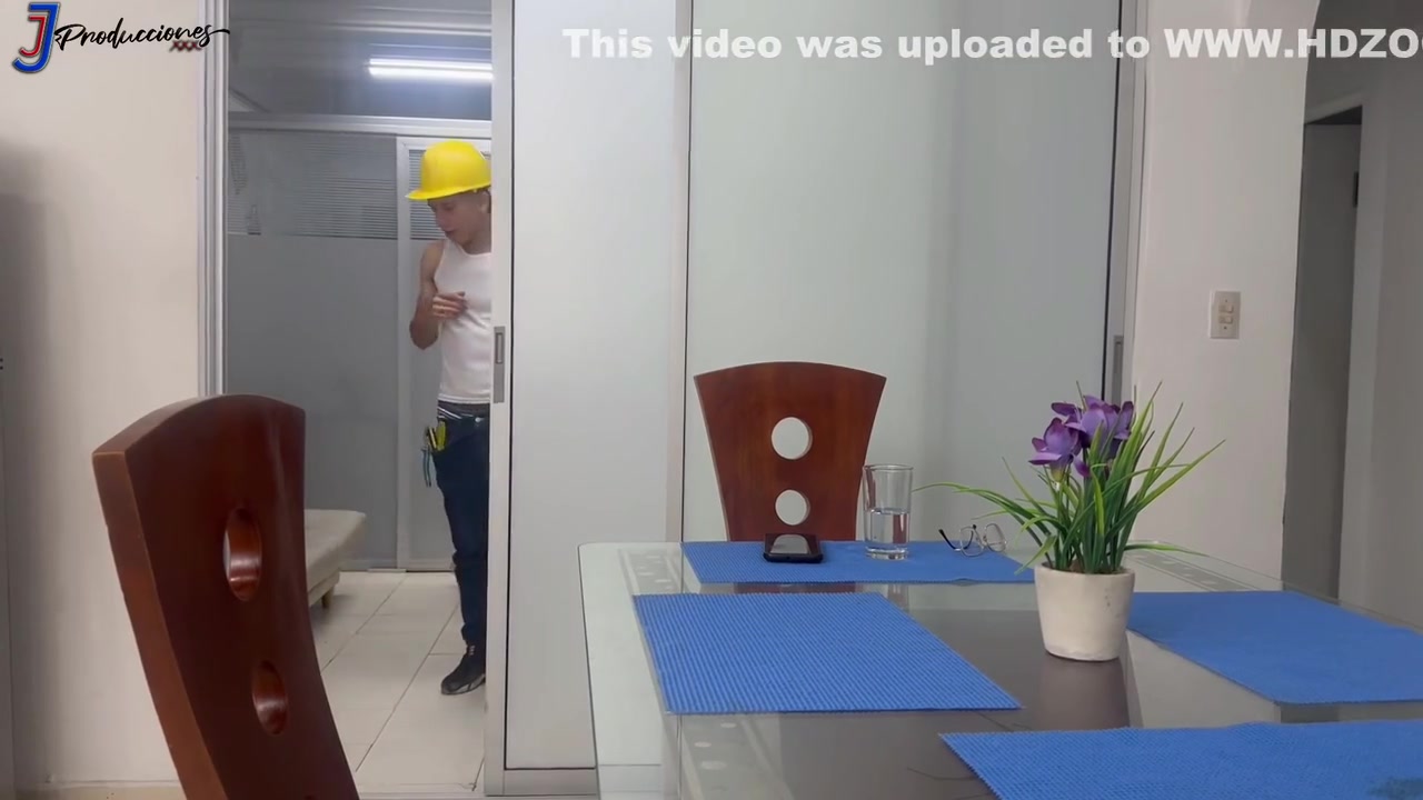 Rica Paga Mi Trabajo Con Su Cuerpo Y Me Corro En Su Culo
