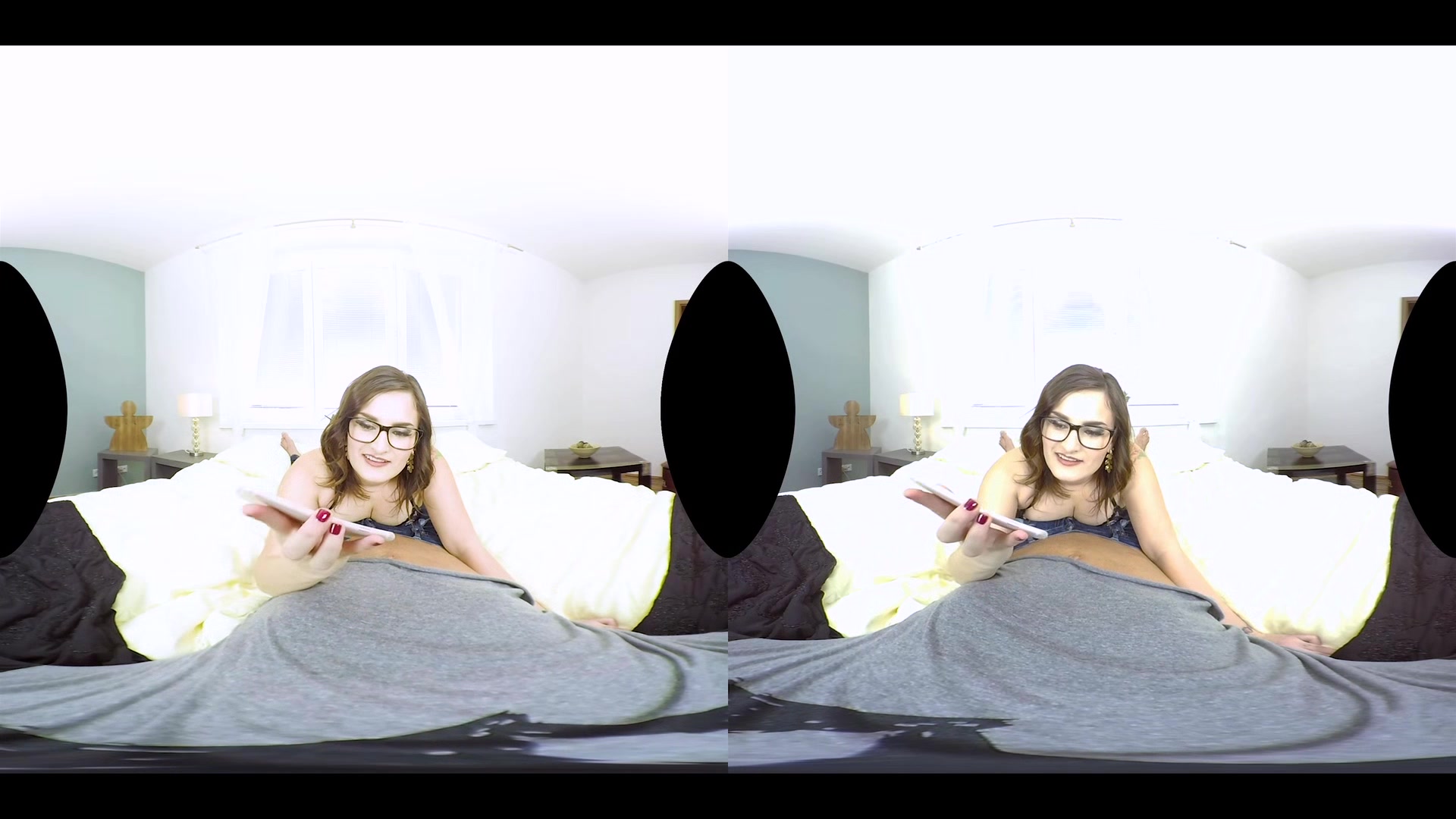 Holly Banks and her wanks - RealityLovers