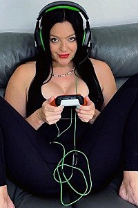 Watch Eva Marie videos