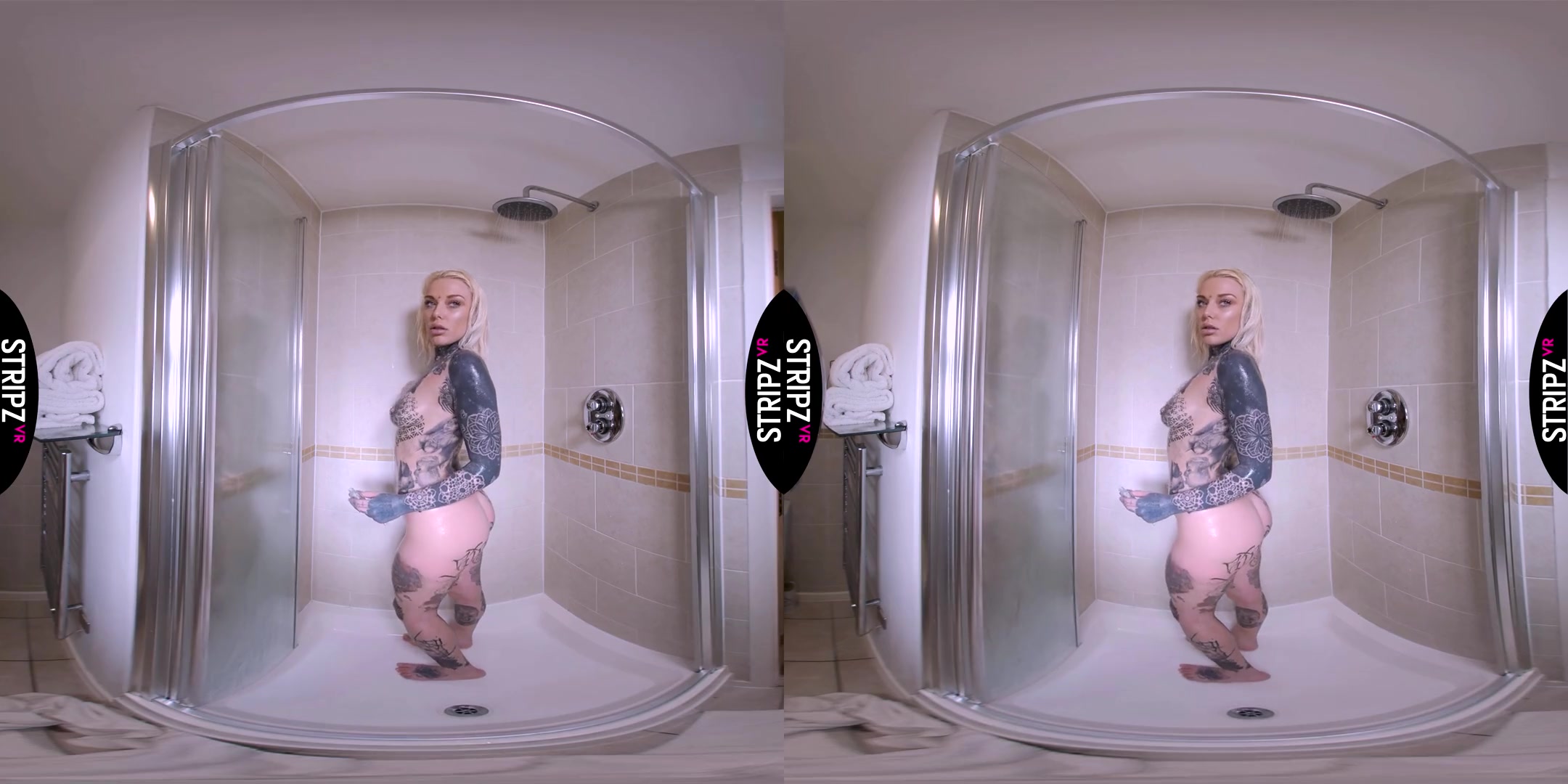Lauren Brock in Wet Babe - StripzVR