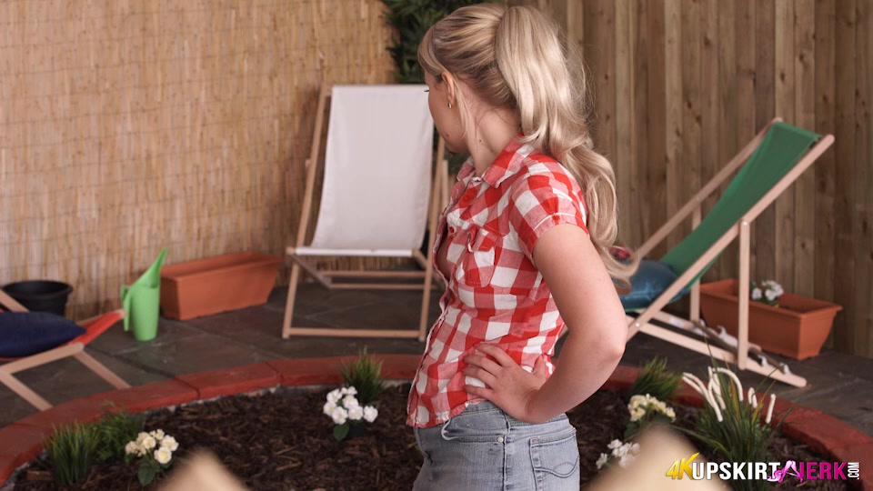 Anna Belle "Garden Wank" - UpskirtJerk