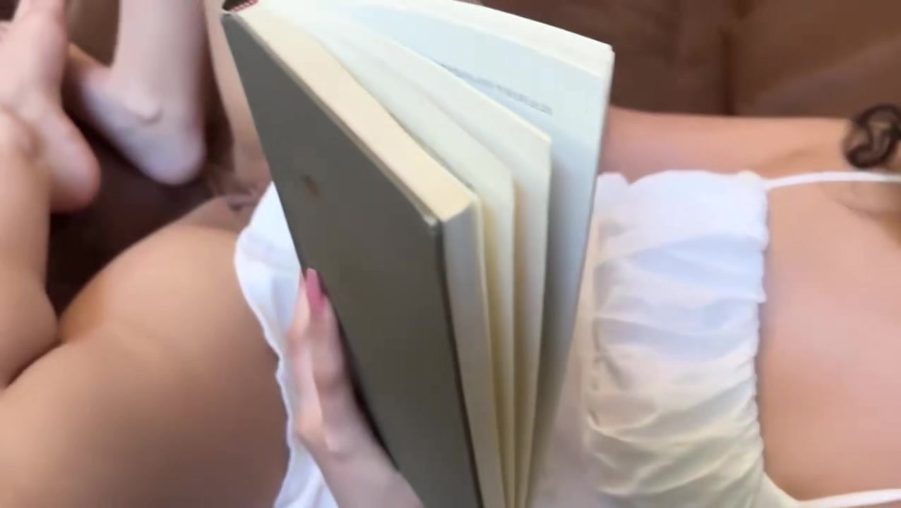 let me read between your chapters, stepsis