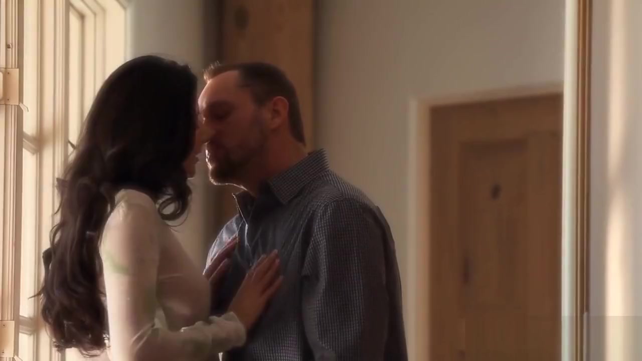 Wild vixen licks huge dong
