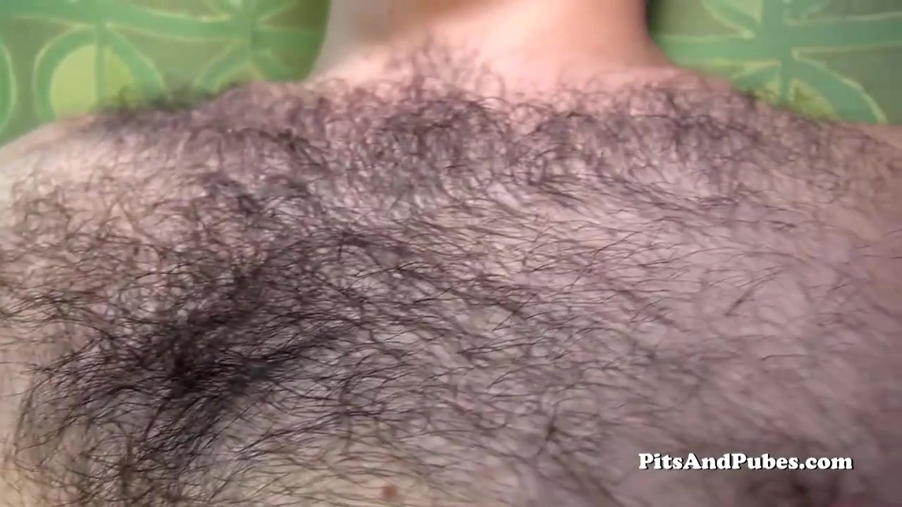 William Crown - Solo Hairy Hunk Jerks Off