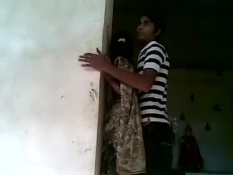 Indian video of a couple banging all dressed up