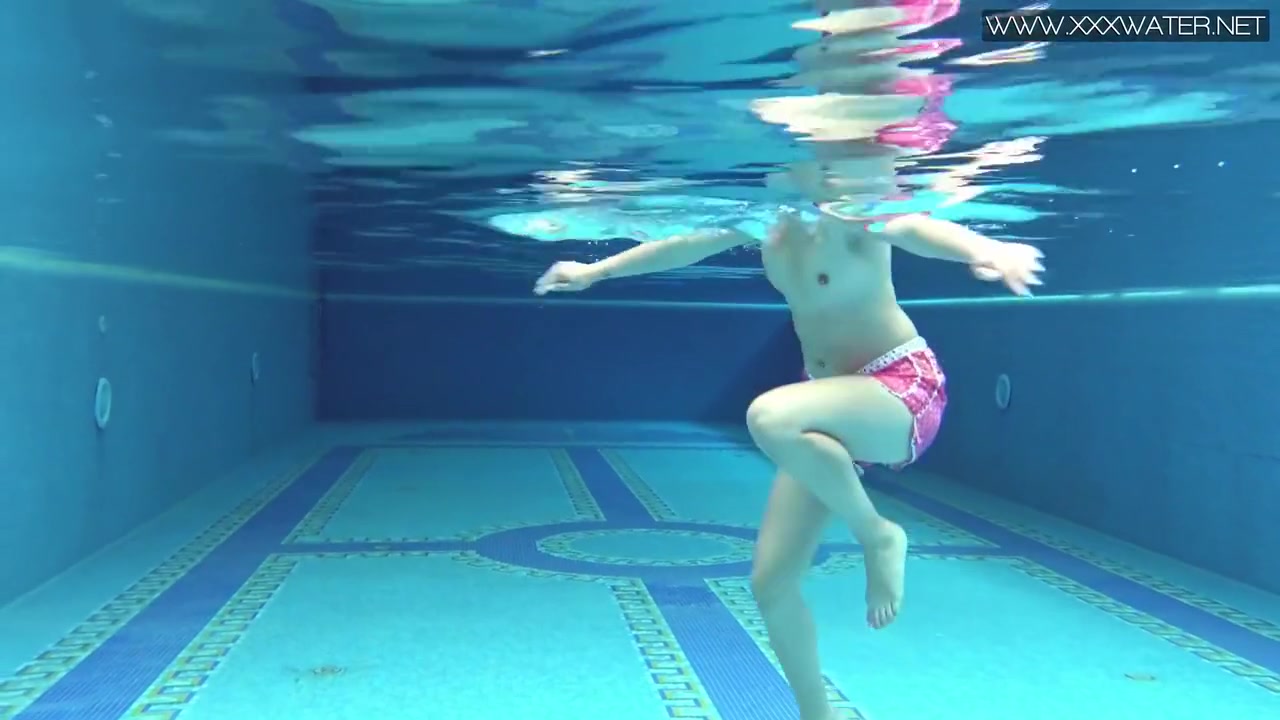 Lady Dee In Cute Shy Czech teen 18+ Swimming