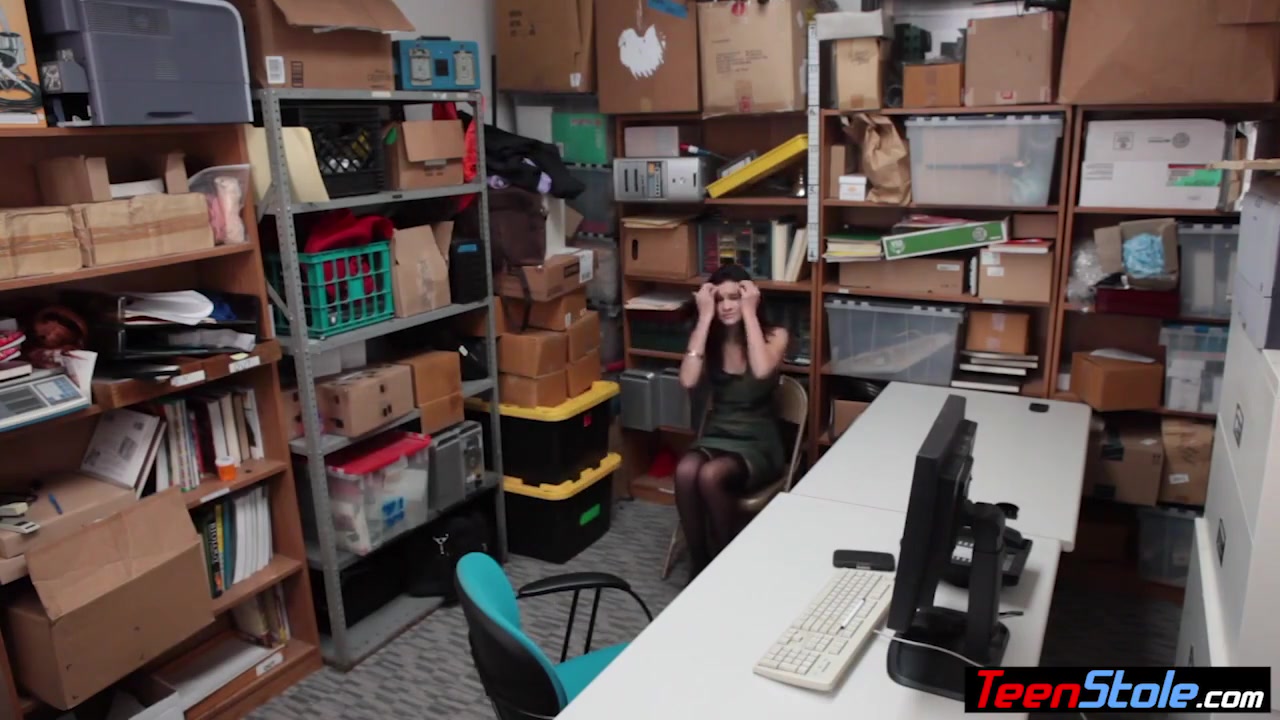 Petite teen 18+ Shoplifter Fucked Her Way Out Of Trouble