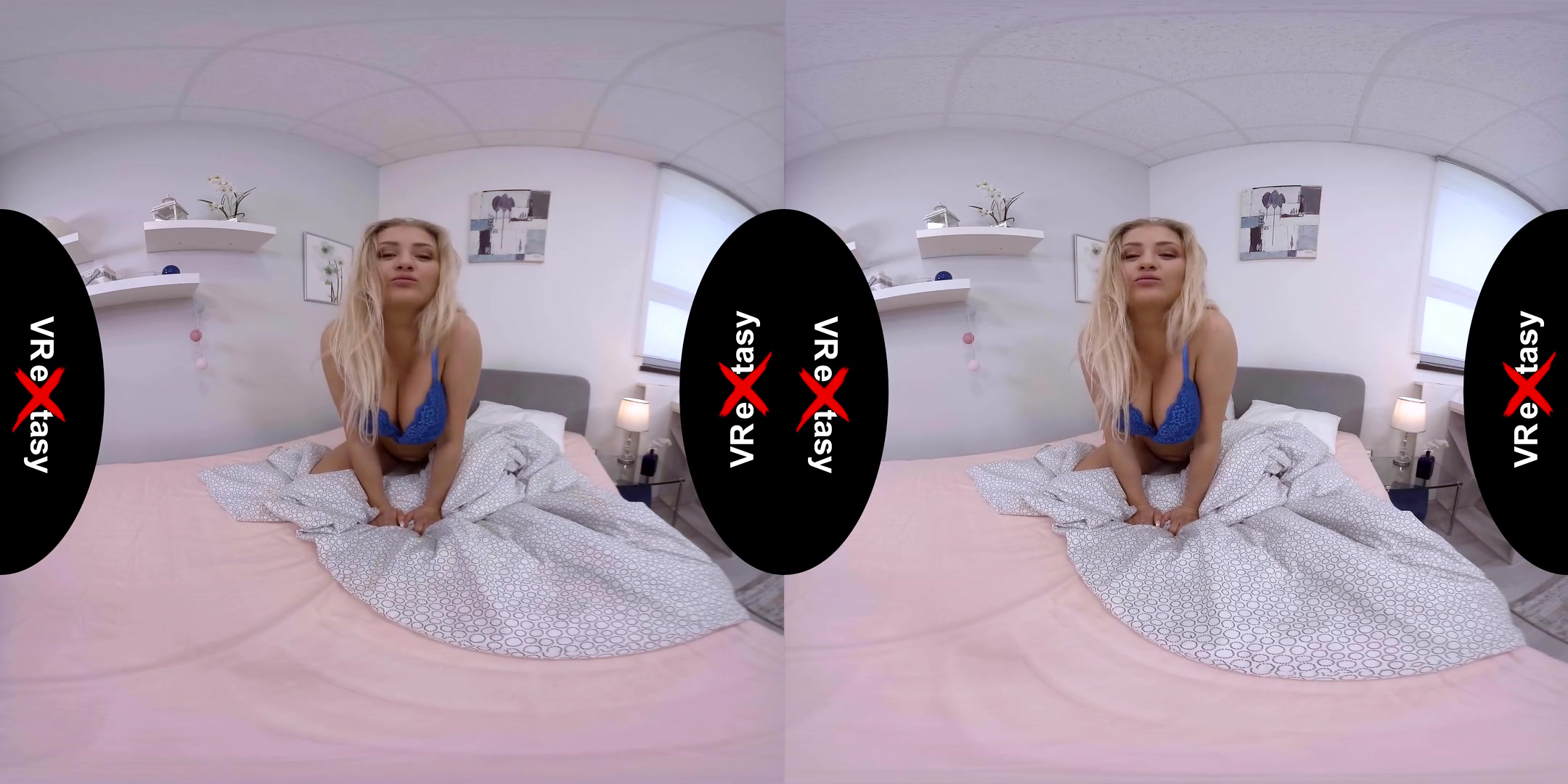 Cayla Lyons - Morning Masturbation; Beautiful Blonde teen 18+ Solo