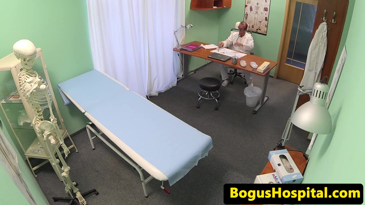 Skinny patient squirts while doc fingers vag
