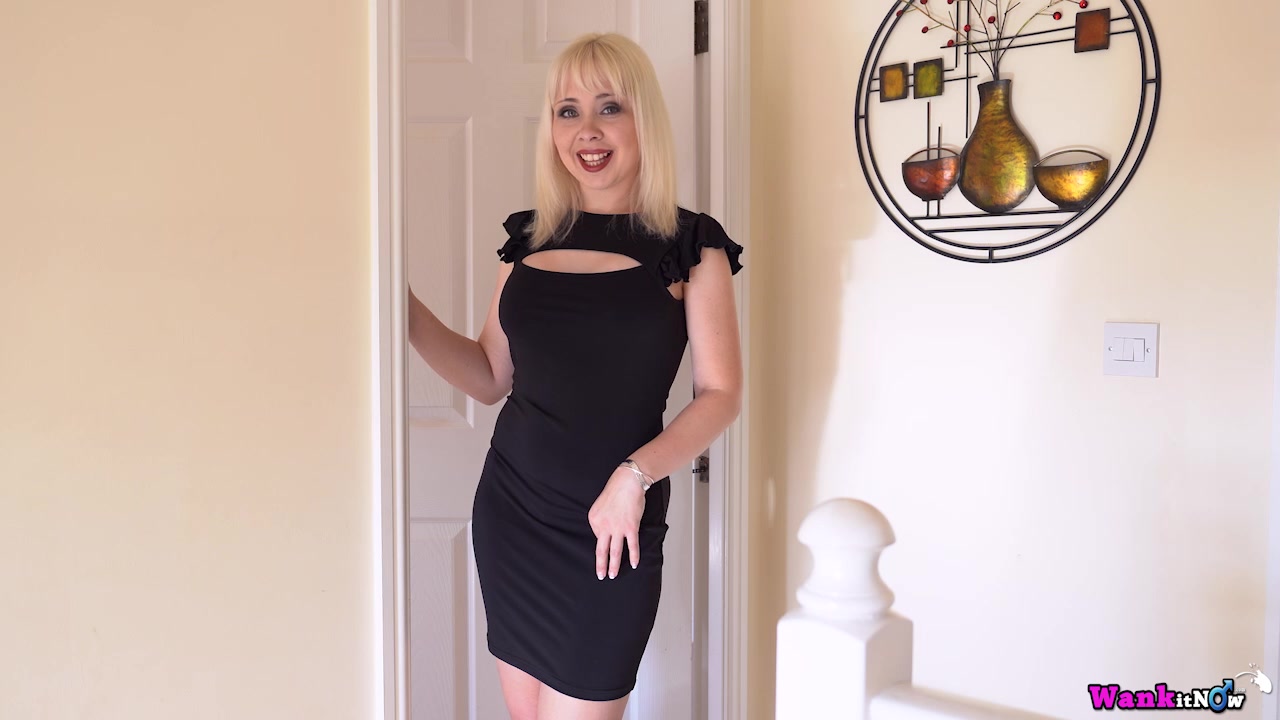 Cherry English - Where’s My Rent - Sexy Videos - WankitNow