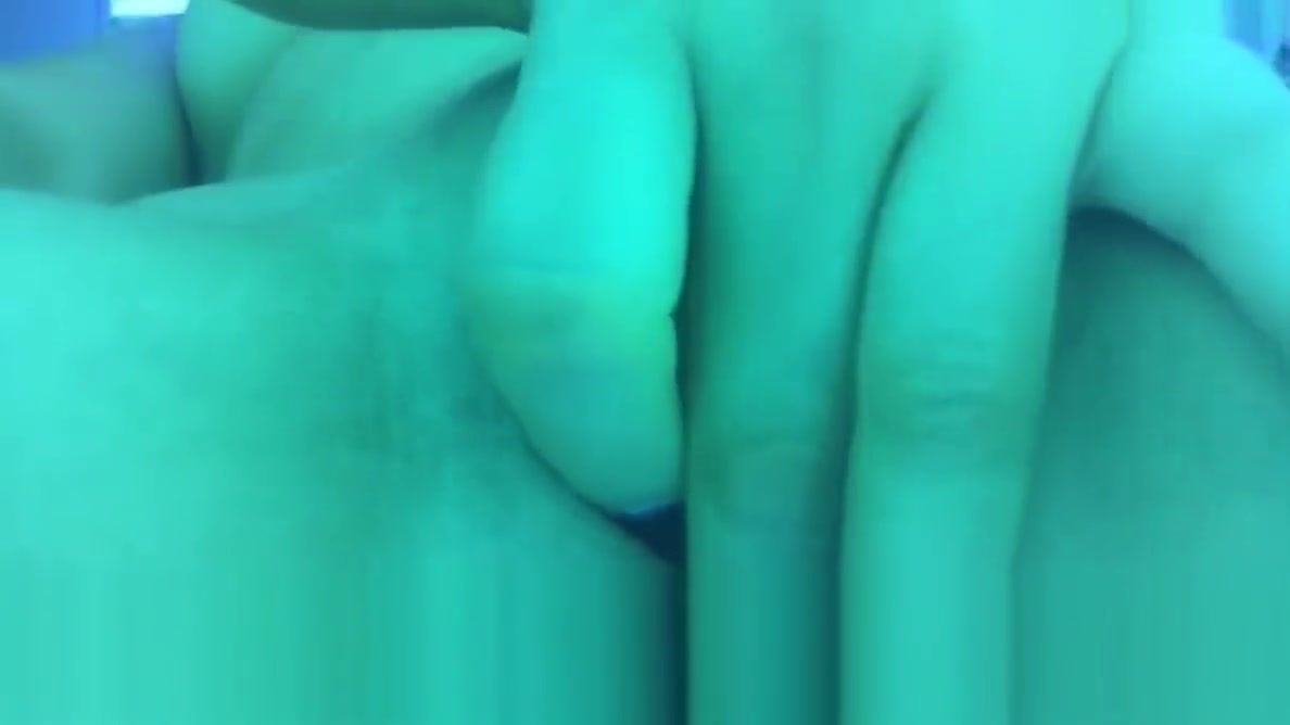 MyDirtyHobby - teen 18+ fingering herself on Solarium