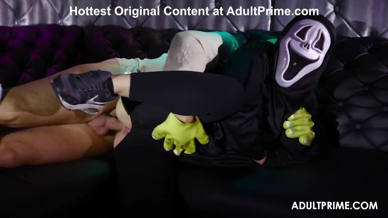 Halloween Masquerade - Adultprime