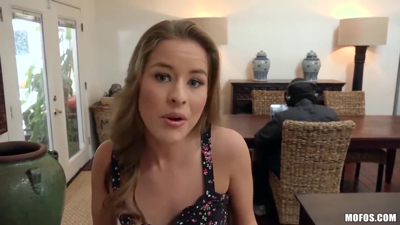 Cocky Adonis Fucks Petite Babe On The Couch - Lucas Frost