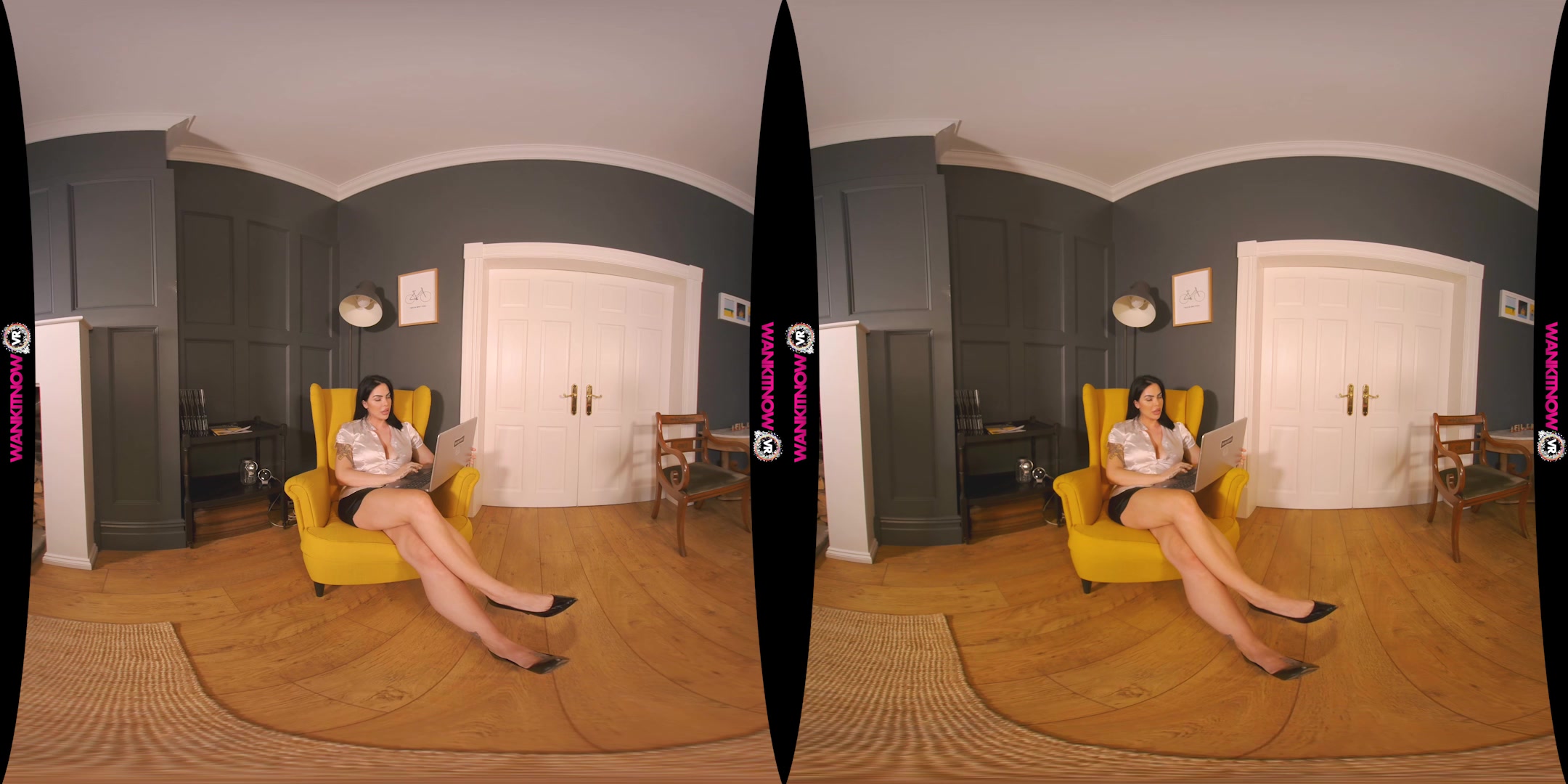 Naked Therapy featuring Maxi - WankitNowVR