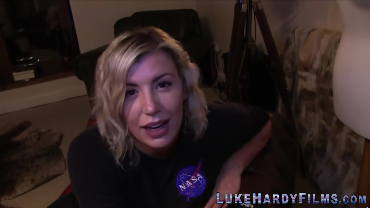 Kinky blonde brit sucking cock