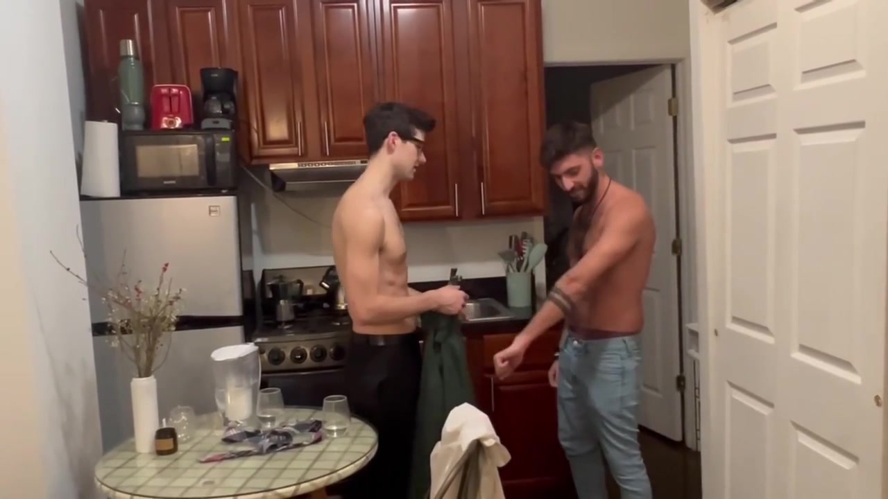 Neighbor Lost Keys And Get Fucked