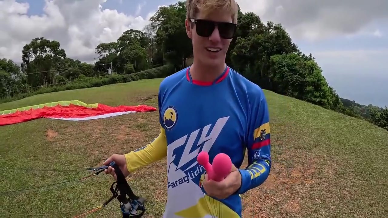 Wet And Messy Extreme Squirting While Paragliding 2 In Costa Rica 23 Min With Pretty Face