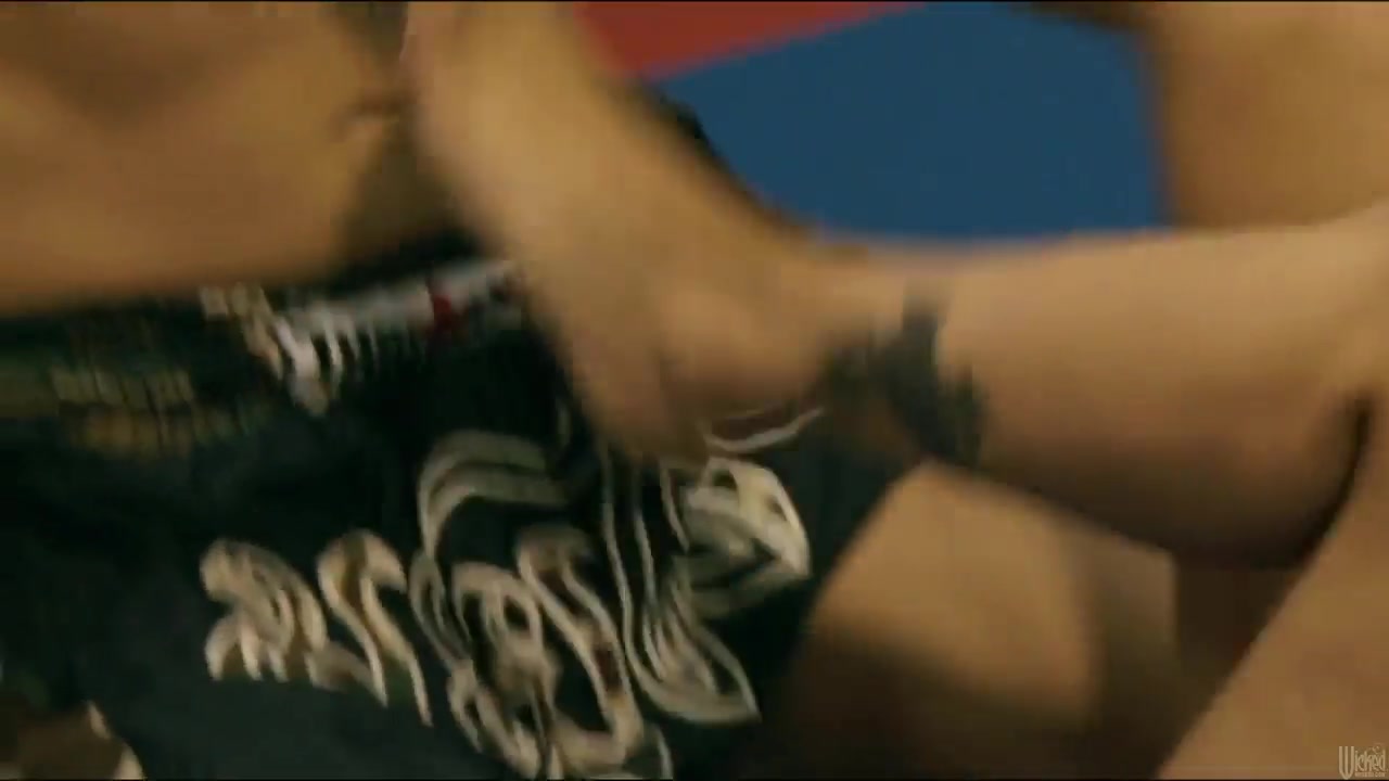 Hot big tit blonde Jessica Drake gets slam fucked at the gym