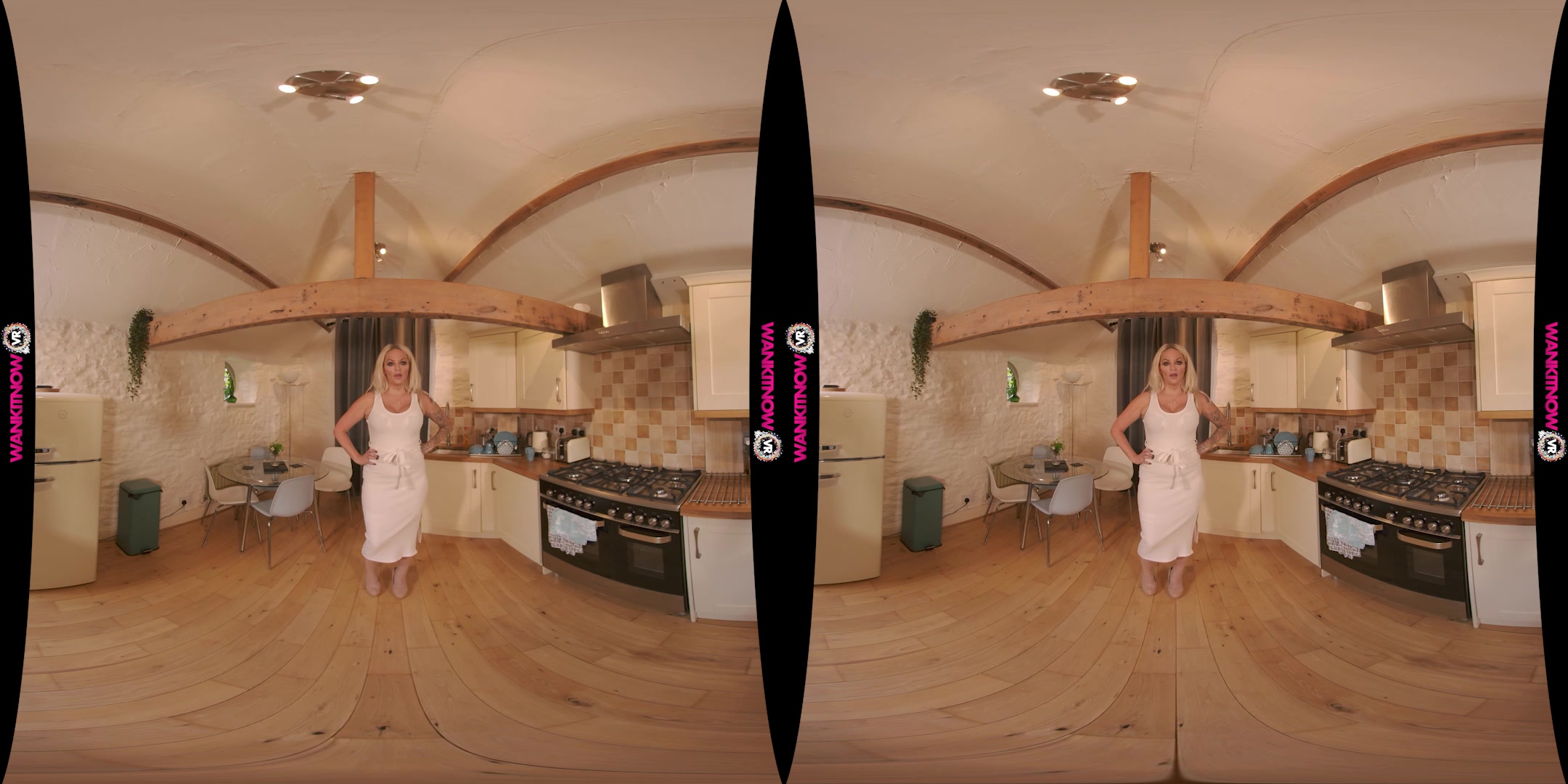 I've Heard You Wanking featuring Louise Lee - WankitNowVR
