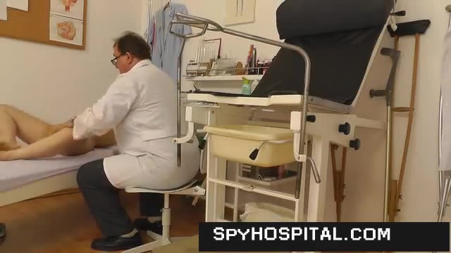 set-up in gyno exam room
