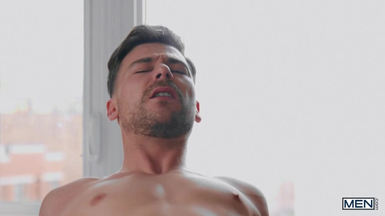 Tomas Decastro & Igor Romani in Just My Type: Bareback - MenNetwork