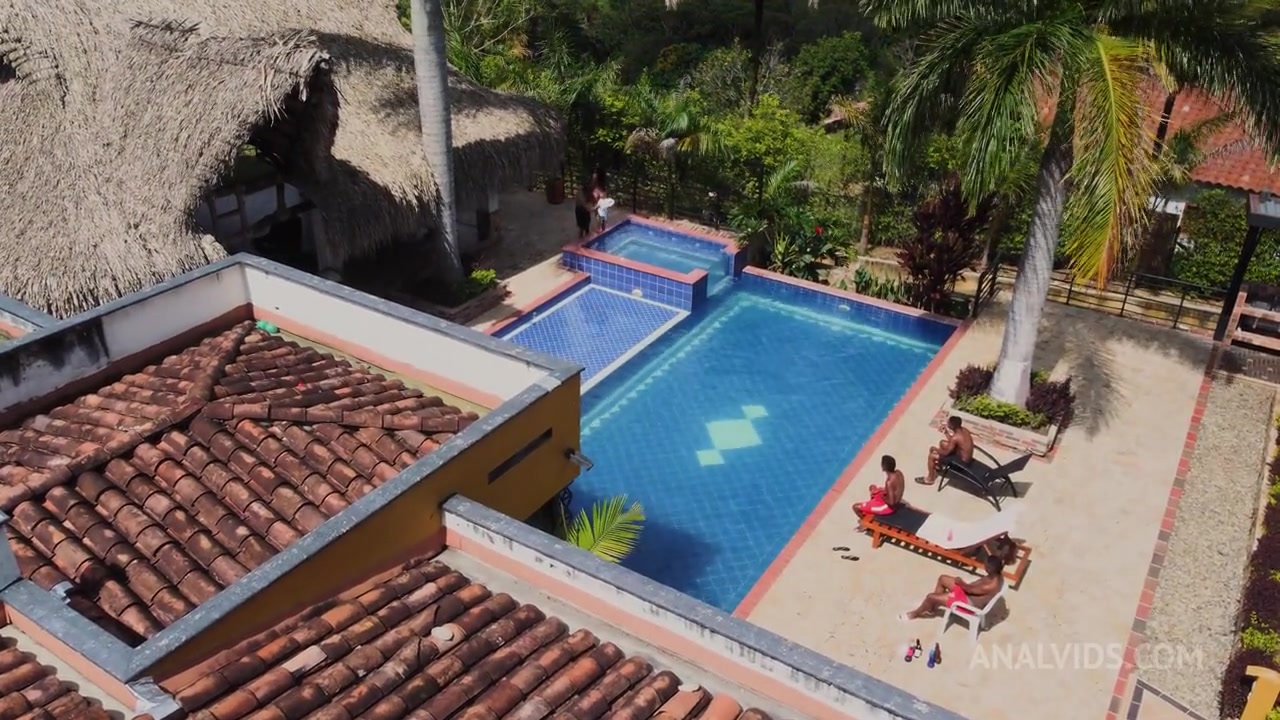 fucked on a sunny day sexy teen 18+ Katherin moore gang bang dap in the pool - AnalVids