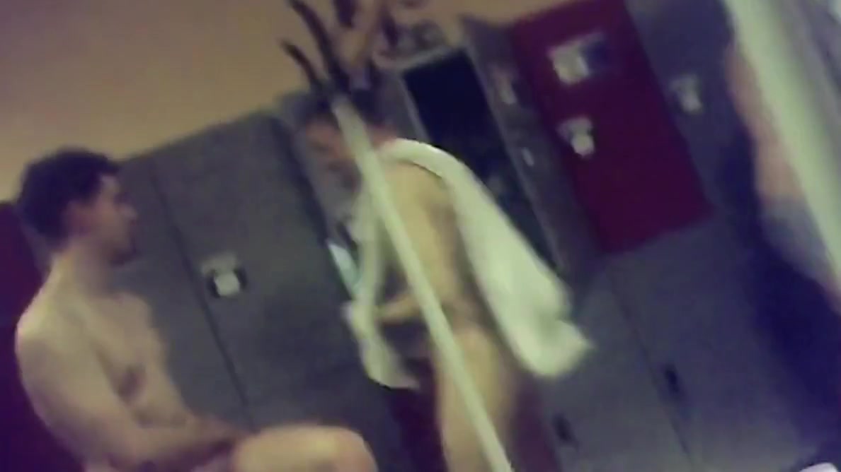 gym shower 14