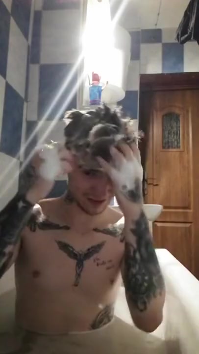Gay Boy - Bath Show Iulianloveeu From Fallow Me Guyys!